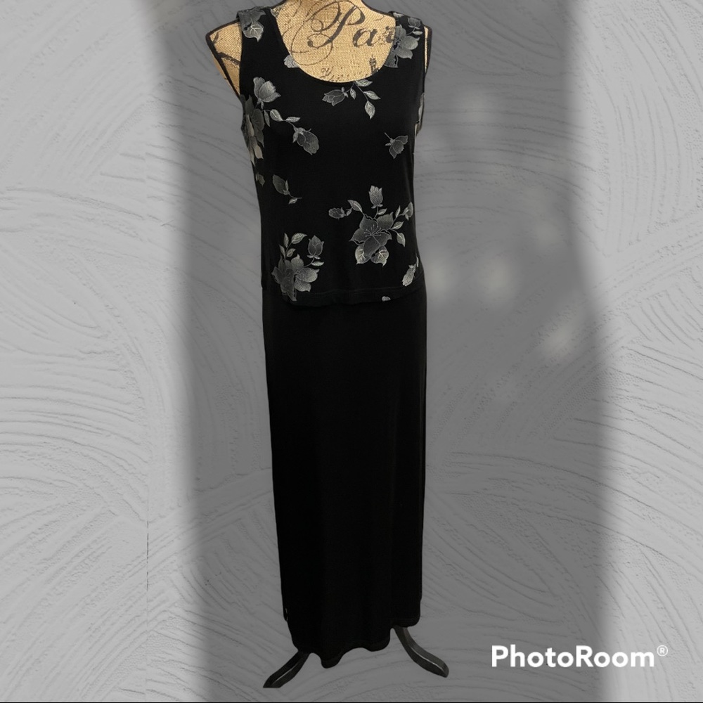 🆓 w/purchase! Coldwater Creek black floral dress